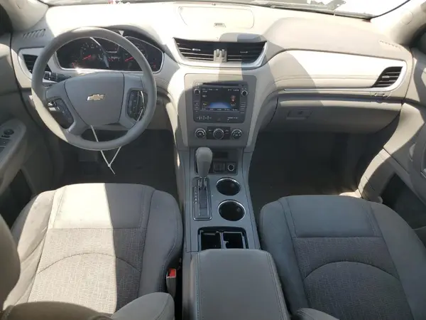1GNKRFKD8HJ208528 2017 CHEVROLET TRAVERSE - Image 8