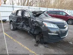 1GNKRFKD8HJ241268 2017 CHEVROLET TRAVERSE