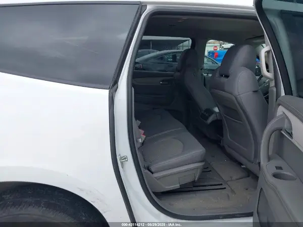 1GNKRFKD9GJ154882 2016 CHEVROLET TRAVERSE - Image 8