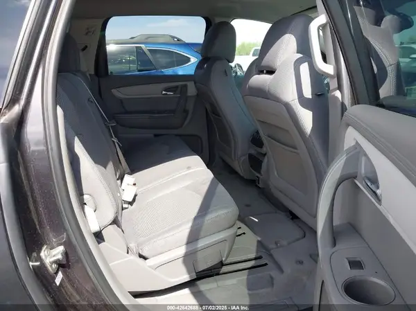 1GNKRFKD9GJ293779 2016 CHEVROLET TRAVERSE - Image 8
