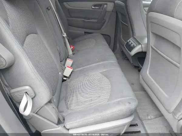 1GNKRFKD9HJ113749 2017 CHEVROLET TRAVERSE - Image 8