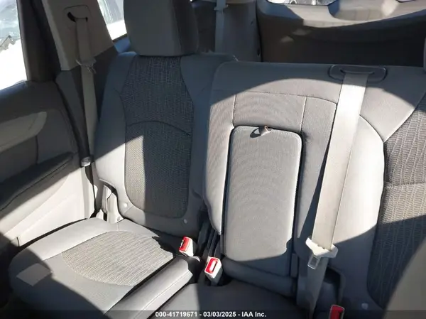 1GNKRFKD9HJ224866 2017 CHEVROLET TRAVERSE - Image 8