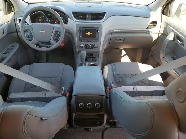 1GNKRFKD9HJ353710 2017 CHEVROLET TRAVERSE - Image 8