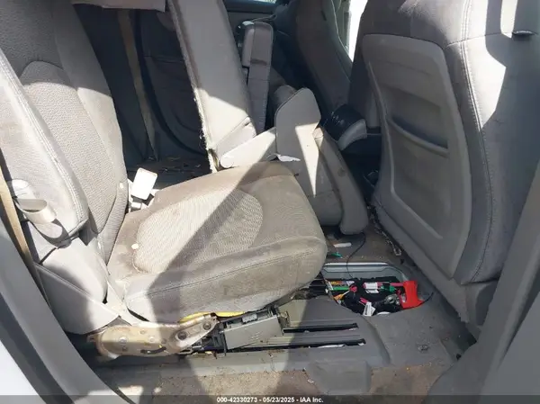 1GNKRFKDXGJ173277 2016 CHEVROLET TRAVERSE - Image 8