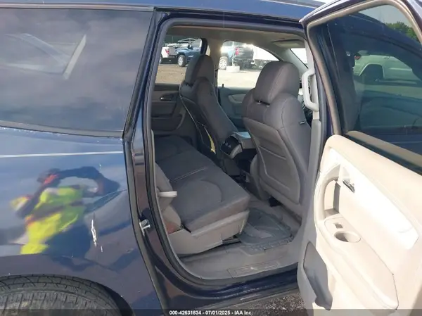 1GNKRFKDXGJ182996 2016 CHEVROLET TRAVERSE - Image 8