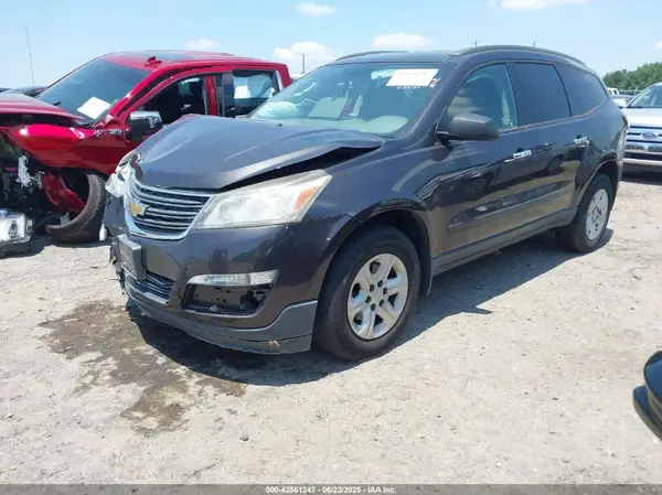 1GNKRFKDXGJ254294 2016 CHEVROLET TRAVERSE - Image 2