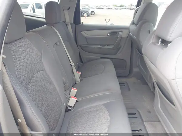 1GNKRFKDXHJ143889 2017 CHEVROLET TRAVERSE - Image 8