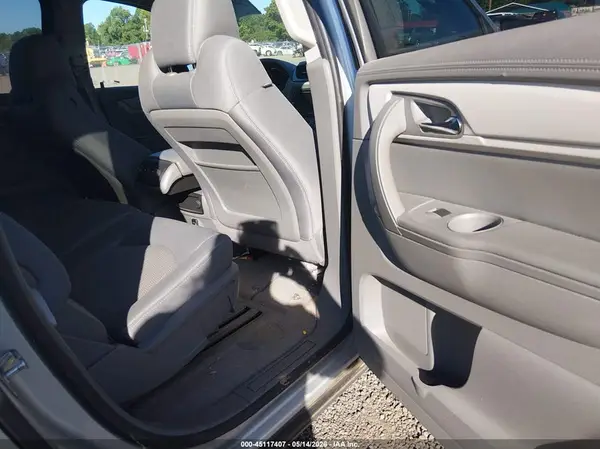 1GNKRFKDXHJ226142 2017 CHEVROLET TRAVERSE - Image 8