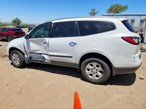 1GNKRFKDXHJ228344 2017 CHEVROLET TRAVERSE - Image 2