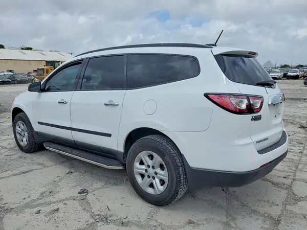 1GNKRFKDXHJ280377 2017 CHEVROLET TRAVERSE - Image 2