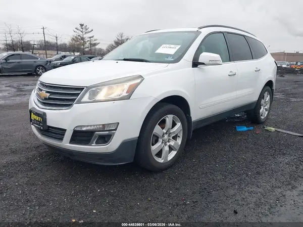 1GNKRGKD0GJ123350 2016 CHEVROLET TRAVERSE - Image 2