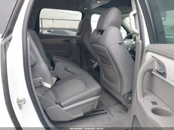 1GNKRGKD0GJ123350 2016 CHEVROLET TRAVERSE - Image 8
