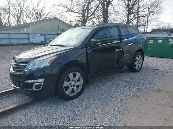 1GNKRGKD0GJ245769 2016 CHEVROLET TRAVERSE - Image 2