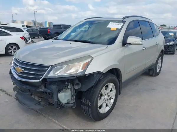 1GNKRGKD0GJ257355 2016 CHEVROLET TRAVERSE - Image 2