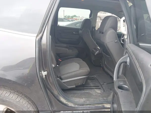 1GNKRGKD0GJ267576 2016 CHEVROLET TRAVERSE - Image 8