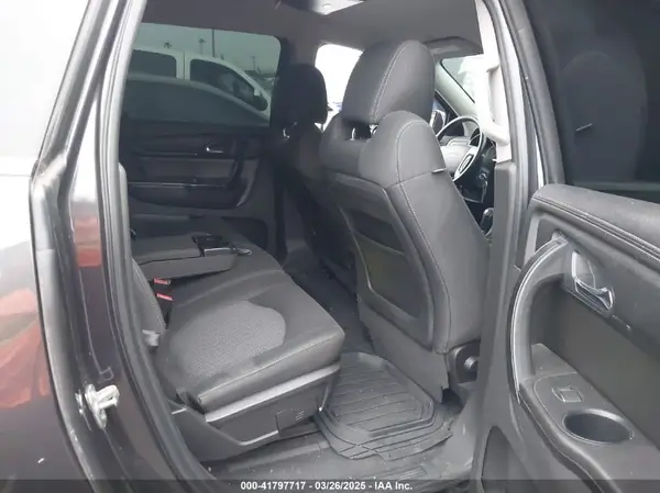 1GNKRGKD0HJ117503 2017 CHEVROLET TRAVERSE - Image 8