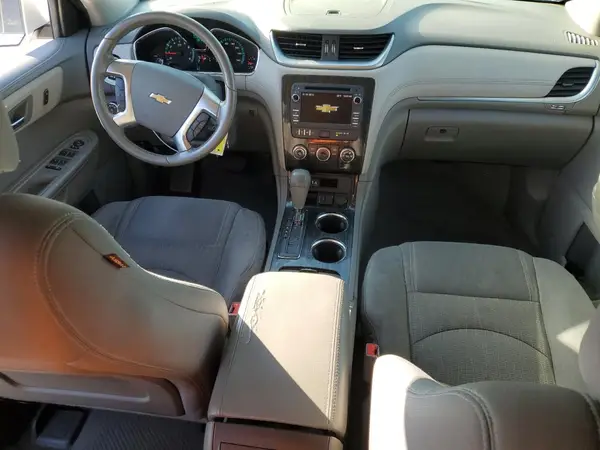 1GNKRGKD0HJ128209 2017 CHEVROLET TRAVERSE - Image 8
