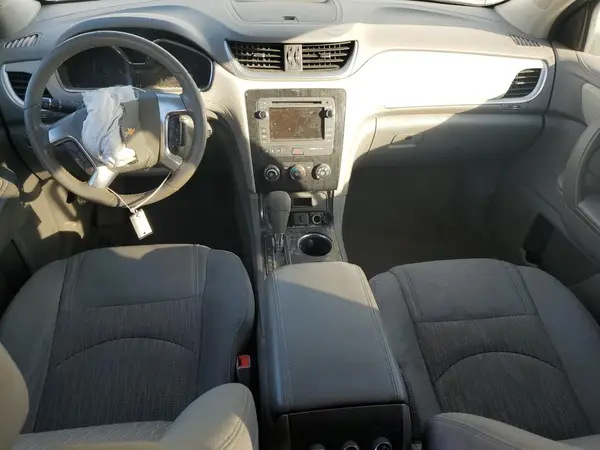 1GNKRGKD0HJ136682 2017 CHEVROLET TRAVERSE - Image 8