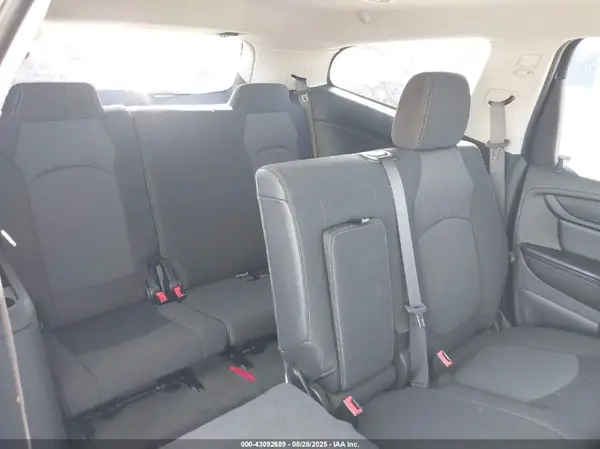 1GNKRGKD0HJ158925 2017 CHEVROLET TRAVERSE - Image 8