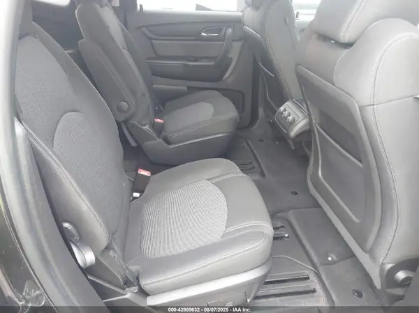 1GNKRGKD0HJ159315 2017 CHEVROLET TRAVERSE - Image 8