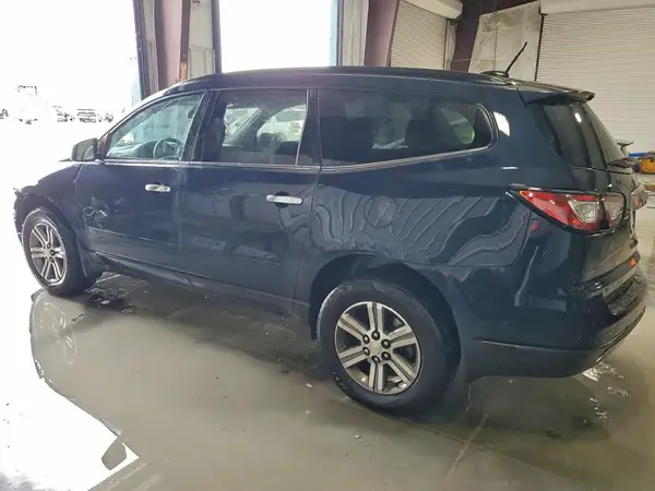 1GNKRGKD0HJ169780 2017 CHEVROLET TRAVERSE - Image 2