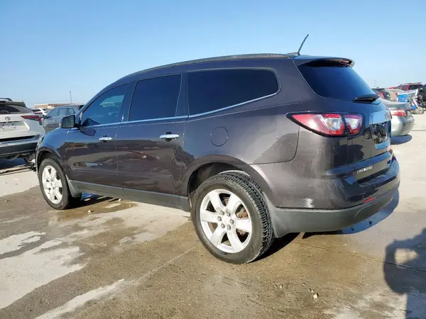 1GNKRGKD0HJ185901 2017 CHEVROLET TRAVERSE - Image 2