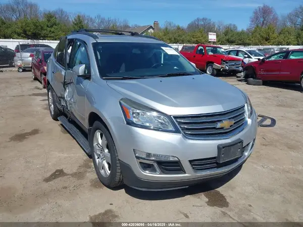 1GNKRGKD0HJ198289 2017 CHEVROLET TRAVERSE - Image 1