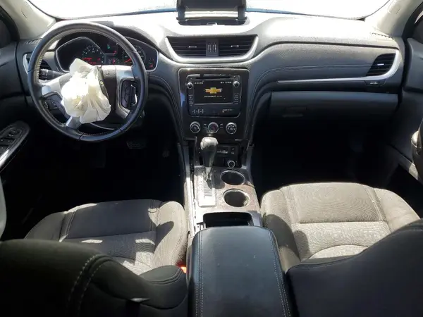 1GNKRGKD0HJ215169 2017 CHEVROLET TRAVERSE - Image 8