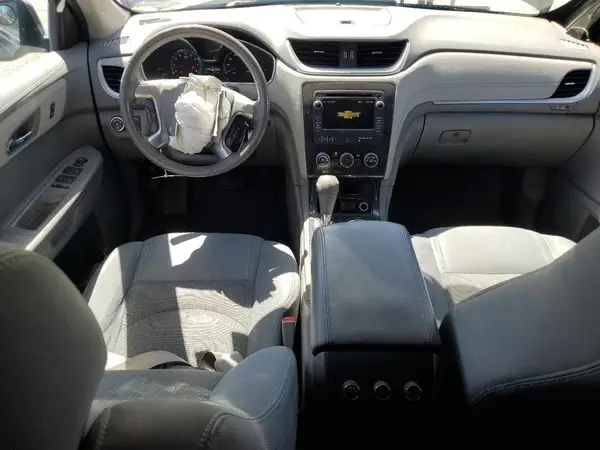 1GNKRGKD0HJ216001 2017 CHEVROLET TRAVERSE - Image 8