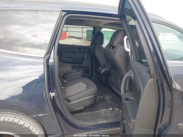 1GNKRGKD0HJ227838 2017 CHEVROLET TRAVERSE - Image 8