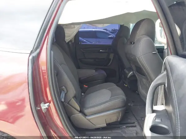 1GNKRGKD0HJ235079 2017 CHEVROLET TRAVERSE - Image 8