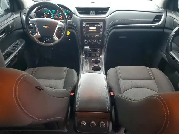 1GNKRGKD0HJ262332 2017 CHEVROLET TRAVERSE - Image 8