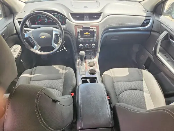 1GNKRGKD0HJ266266 2017 CHEVROLET TRAVERSE - Image 8