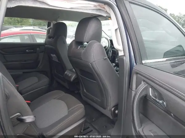 1GNKRGKD0HJ266851 2017 CHEVROLET TRAVERSE - Image 8
