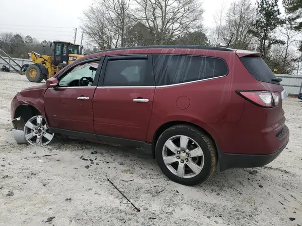 1GNKRGKD0HJ277154 2017 CHEVROLET TRAVERSE - Image 2