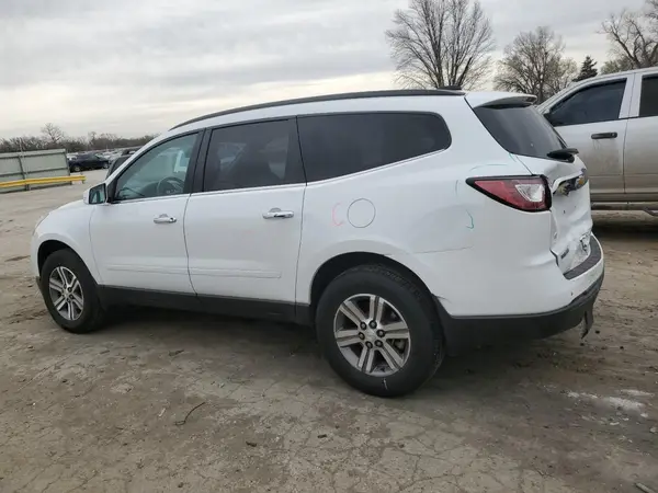 1GNKRGKD0HJ294973 2017 CHEVROLET TRAVERSE - Image 2
