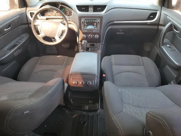 1GNKRGKD0HJ299767 2017 CHEVROLET TRAVERSE - Image 8