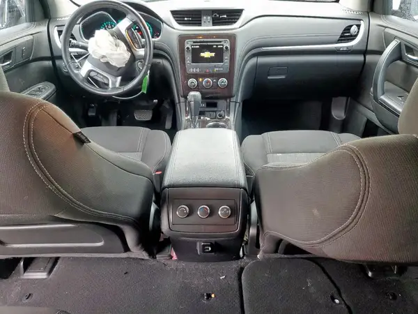 1GNKRGKD0HJ304837 2017 CHEVROLET TRAVERSE - Image 8