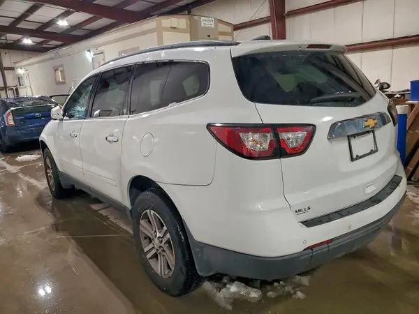 1GNKRGKD0HJ312257 2017 CHEVROLET TRAVERSE - Image 2