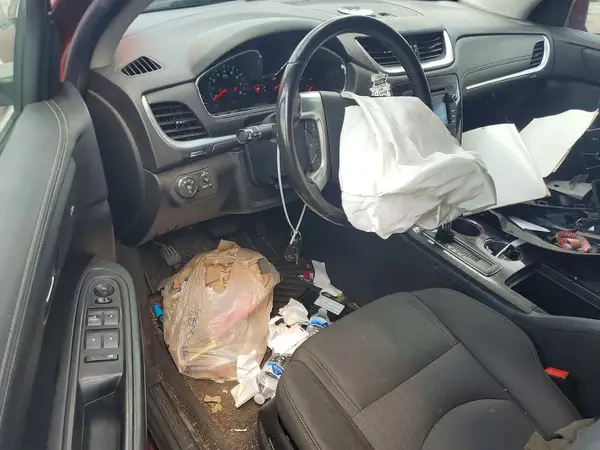 1GNKRGKD0HJ325364 2017 CHEVROLET TRAVERSE - Image 8