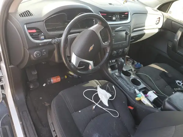 1GNKRGKD0HJ347929 2017 CHEVROLET TRAVERSE - Image 8