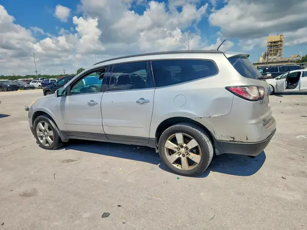 1GNKRGKD1GJ191916 2016 CHEVROLET TRAVERSE - Image 2