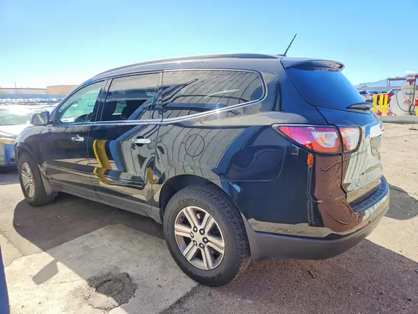 1GNKRGKD1GJ197232 2016 CHEVROLET TRAVERSE - Image 2