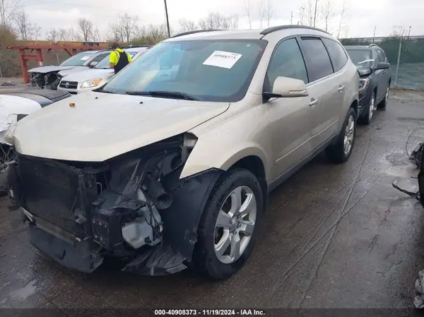 1GNKRGKD1GJ243223 2016 CHEVROLET TRAVERSE - Image 2