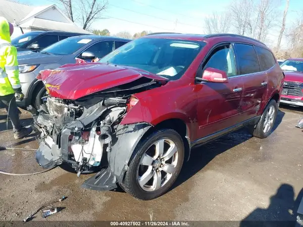 1GNKRGKD1GJ244792 2016 CHEVROLET TRAVERSE - Image 2