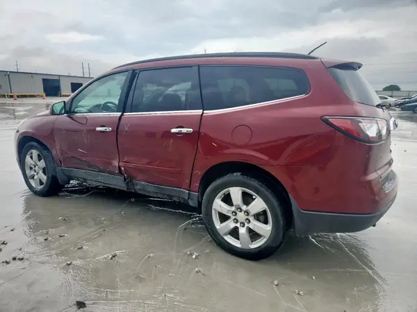 1GNKRGKD1HJ130616 2017 CHEVROLET TRAVERSE - Image 2