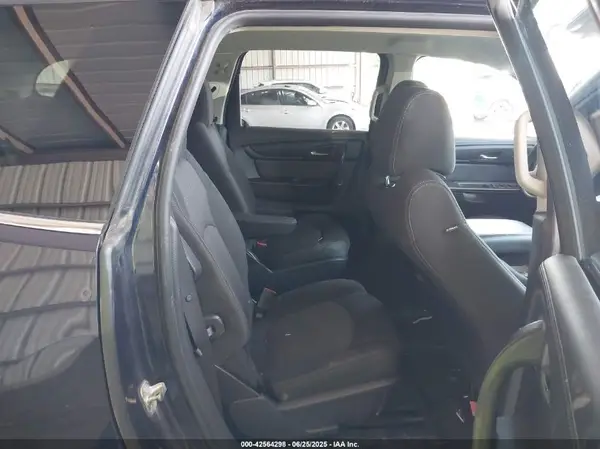 1GNKRGKD1HJ151823 2017 CHEVROLET TRAVERSE - Image 8