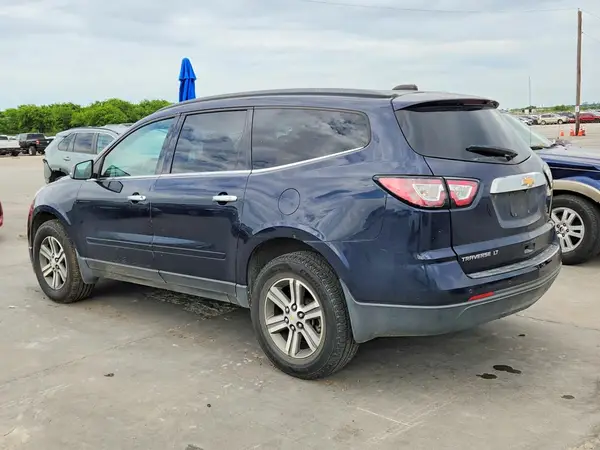 1GNKRGKD1HJ164698 2017 CHEVROLET TRAVERSE - Image 2
