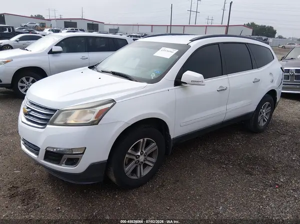 1GNKRGKD1HJ164801 2017 CHEVROLET TRAVERSE - Image 2