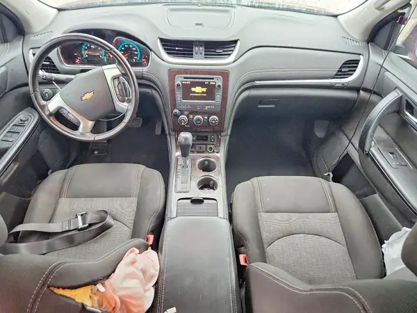 1GNKRGKD1HJ173904 2017 CHEVROLET TRAVERSE - Image 8